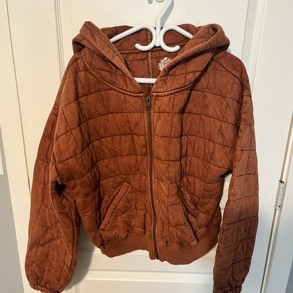 Pilcro Quilted Jacket ✨ - Picture 4 of 9